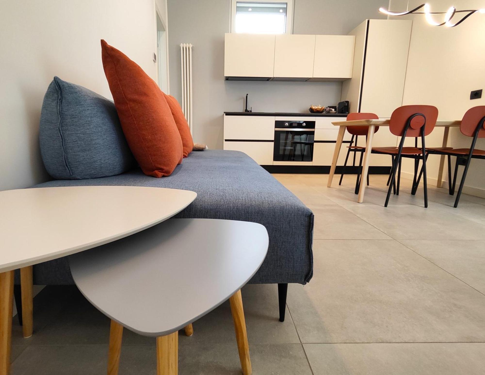 Jasmine Malpensa & Busto Center Apartment บุสโตอาร์ซีซีโอ ภายนอก รูปภาพ